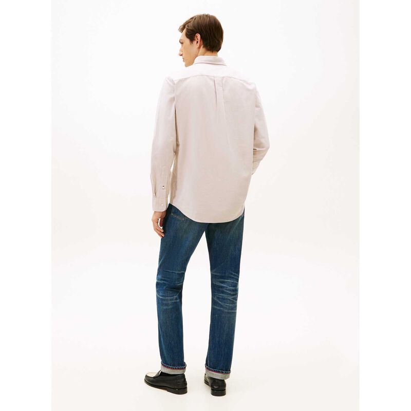 Tommy Hilfiger Solid Heritage Oxford Regular Fit Shirt image number 1